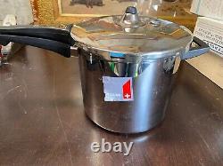 Kuhn Rikon Duromatic Stainless Stovetop Pressure Cooker 7 1/3 Qt 7L