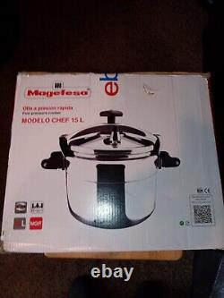 MAGEFESA Chef Pressure Cooker has a Thermodiffusion bottom, 3 Security Systems