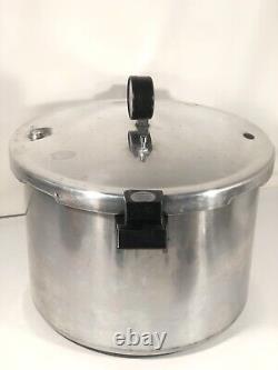 Vintage Presto Deluxe Pressure Canner Cooker 17 Qt Made In USA